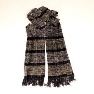 NEW Loominus Handwovens Woodstock Chenille Scarf